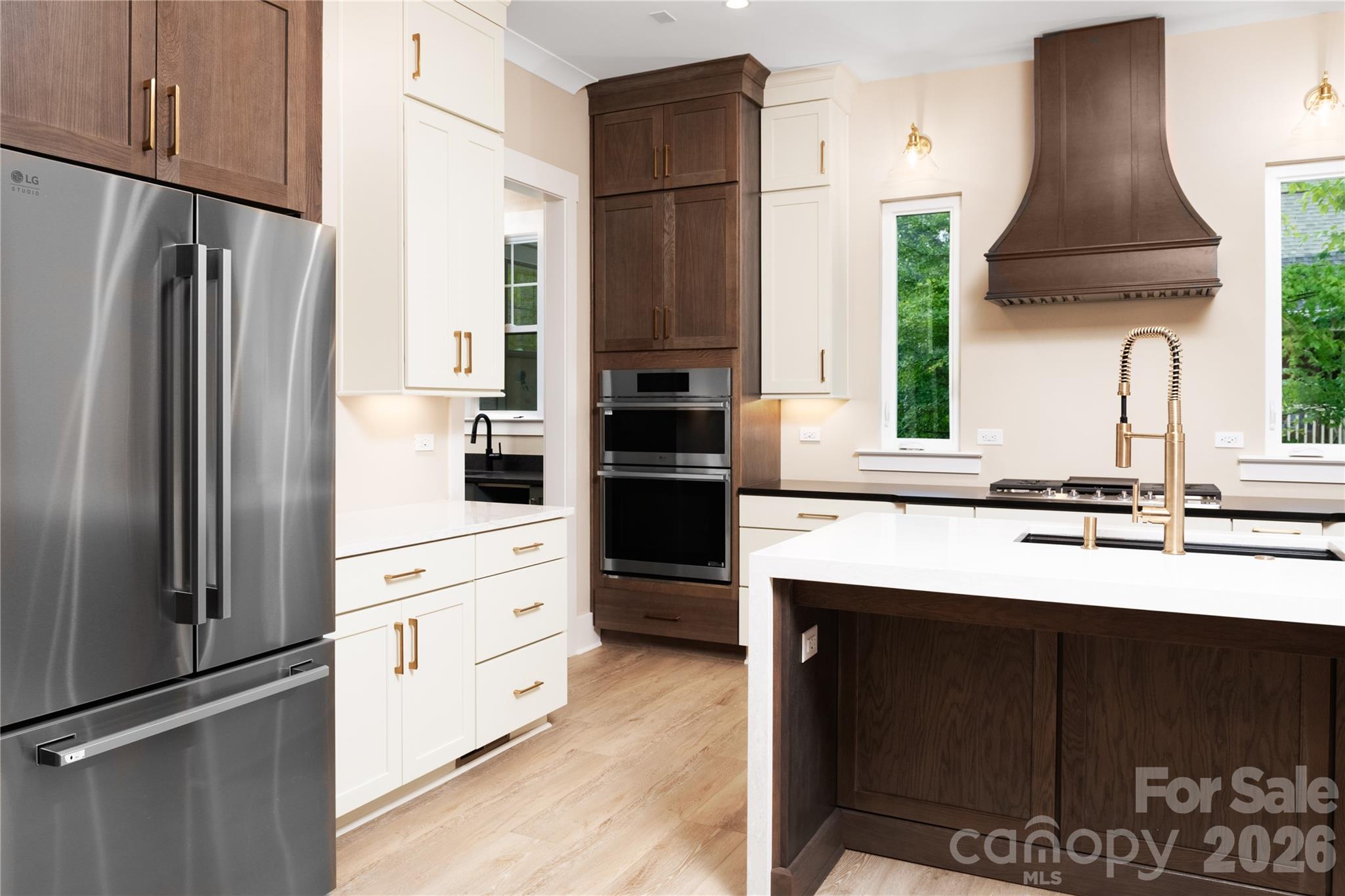 4488 Mirror Lake Drive — Catawba