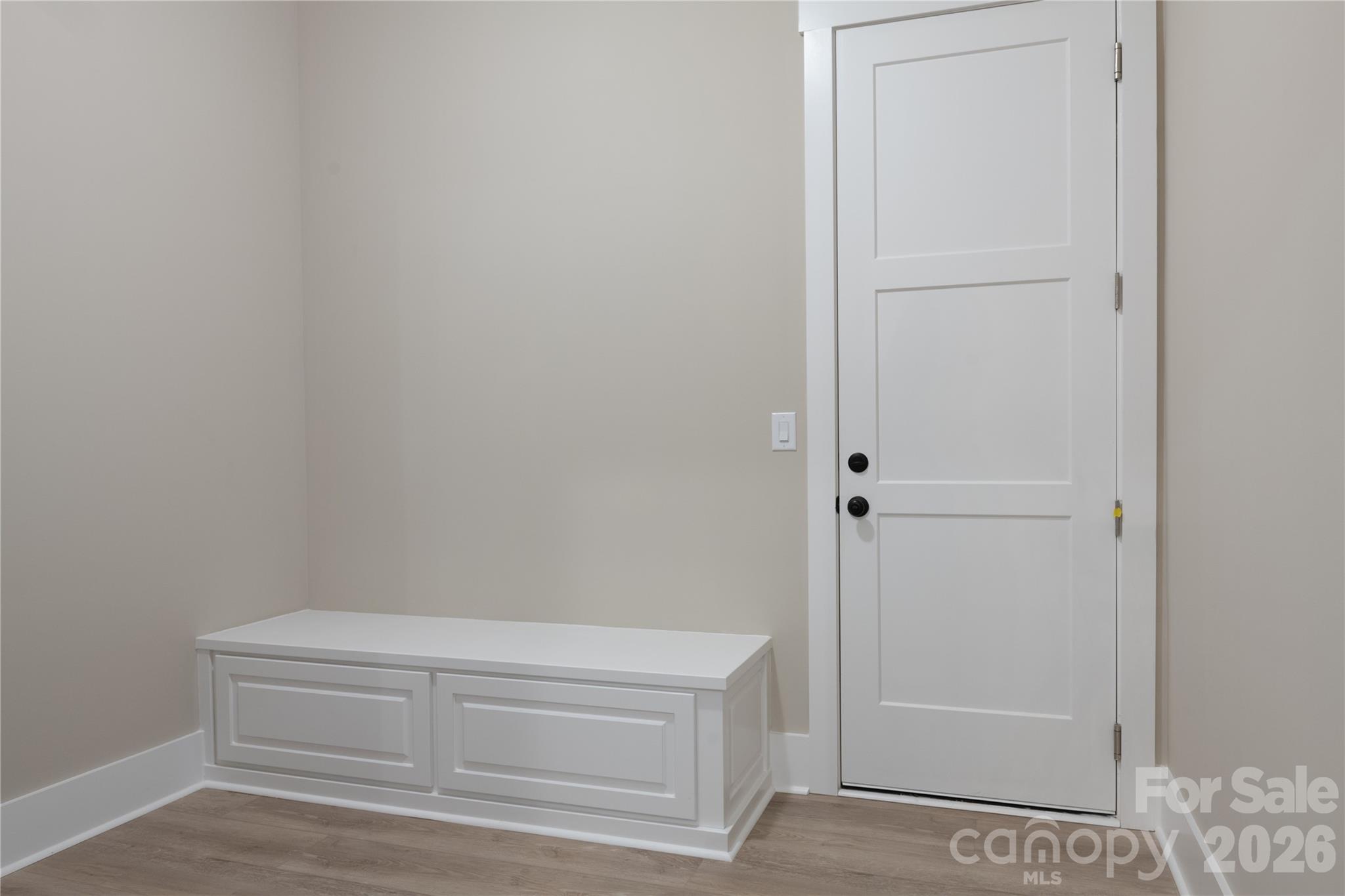 4488 Mirror Lake Drive — Catawba