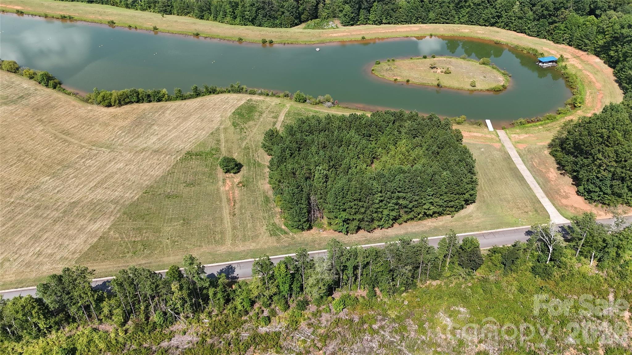 4488 Mirror Lake Drive — Catawba