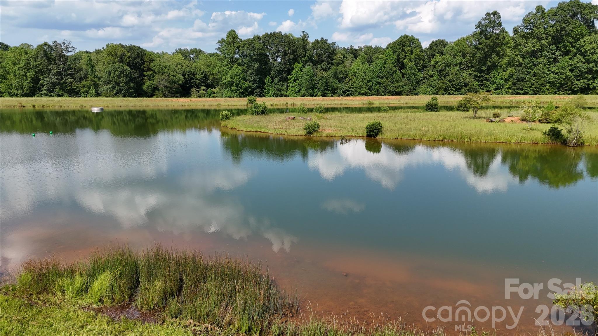 4488 Mirror Lake Drive — Catawba