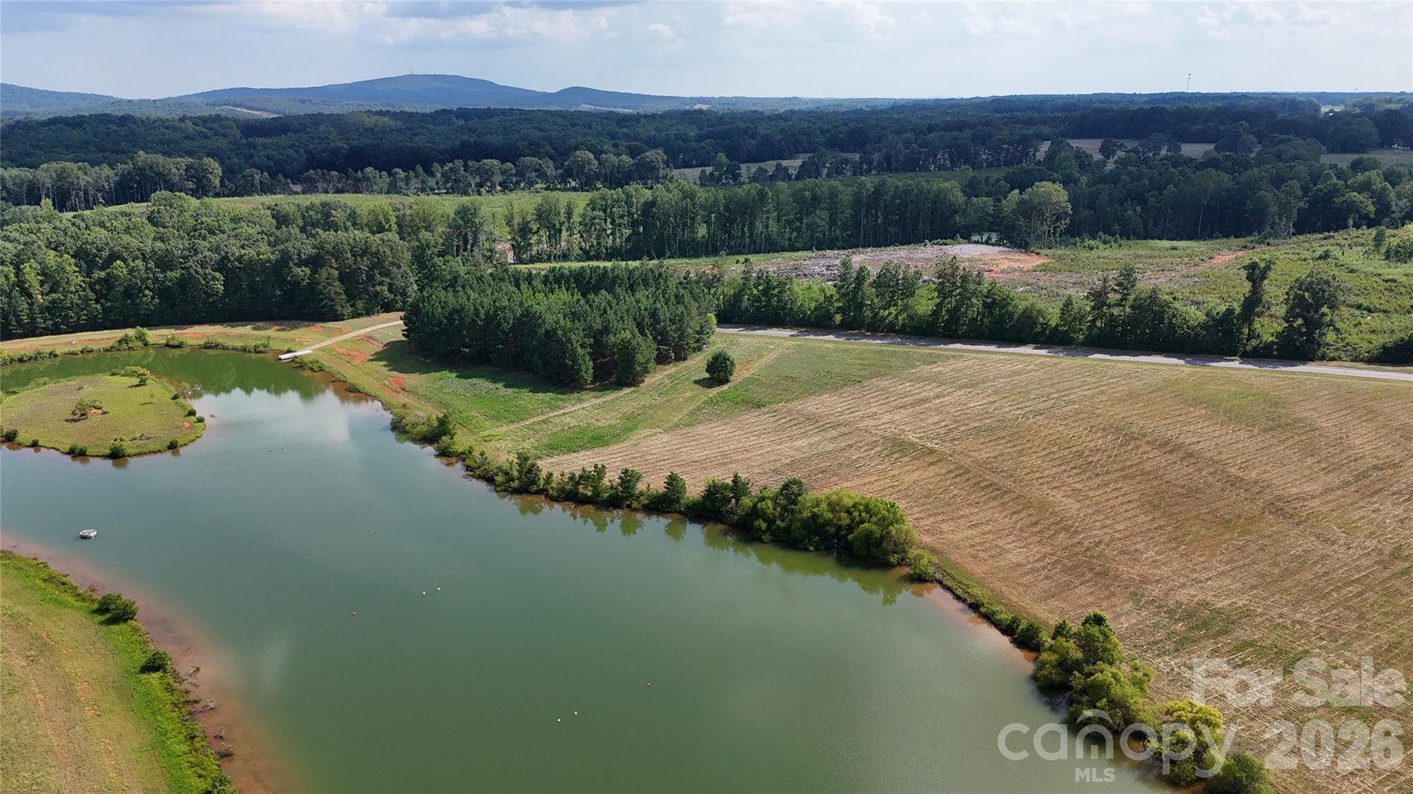 4488 Mirror Lake Drive — Catawba