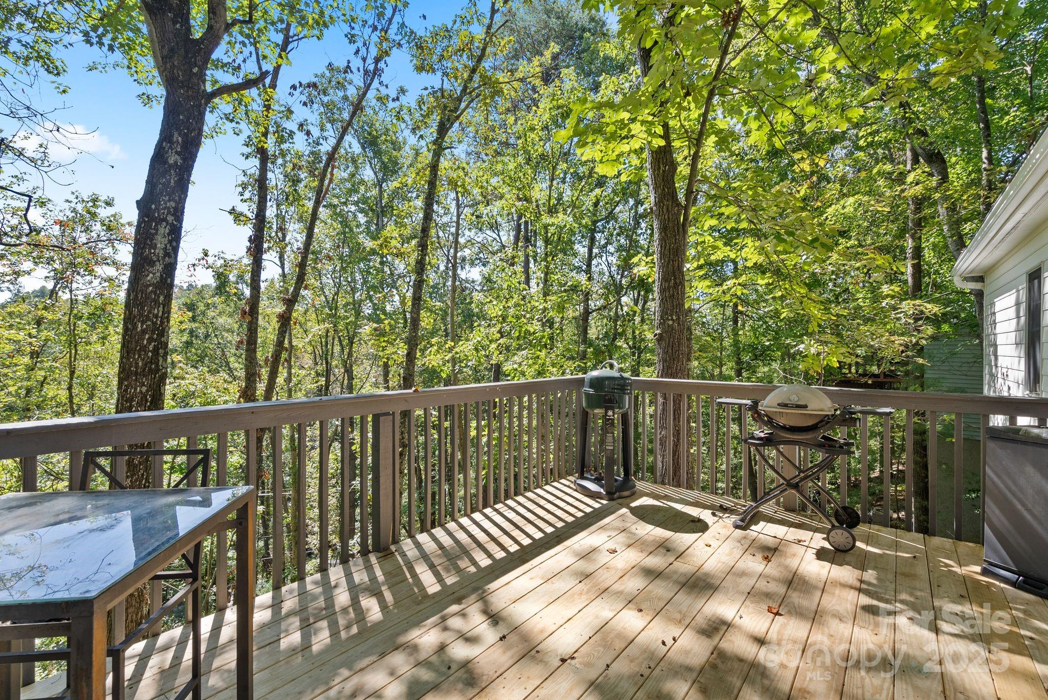 28 Foxberry Drive — Arden