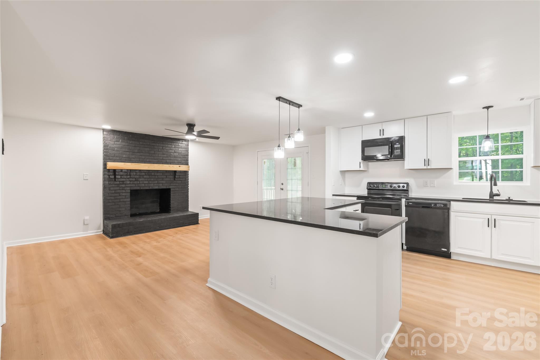 8412 Strider Drive — Charlotte