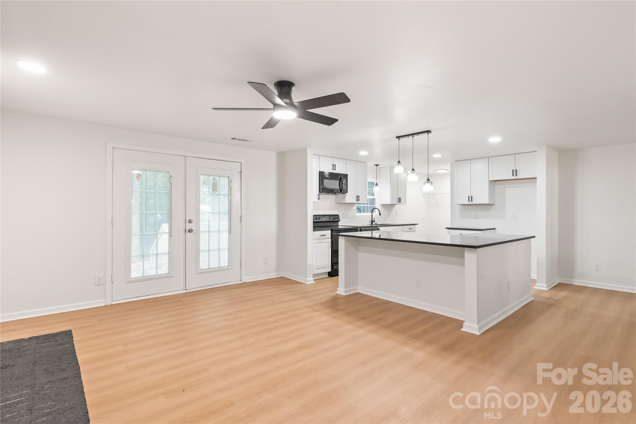 8412 Strider Drive — Charlotte
