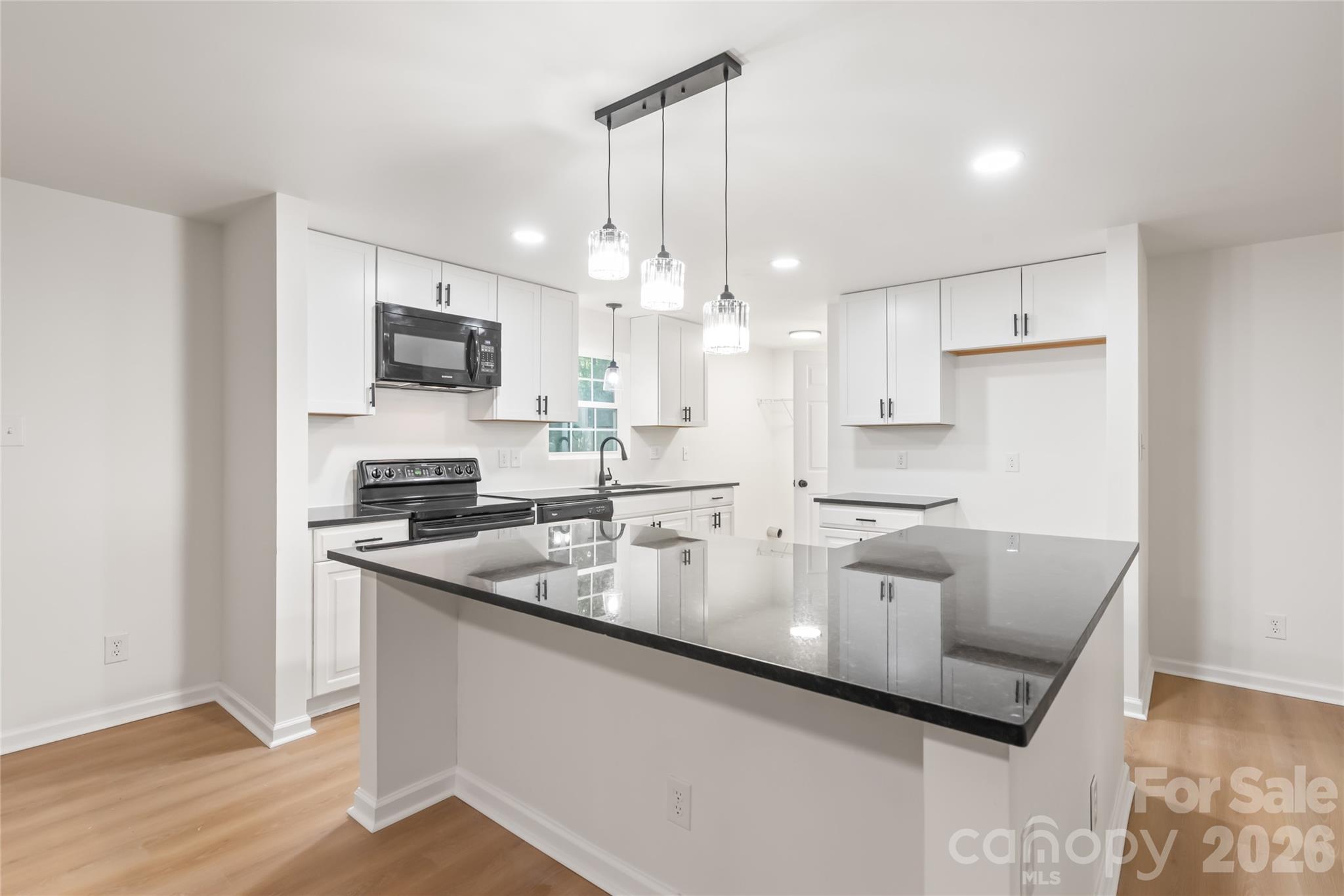 8412 Strider Drive — Charlotte
