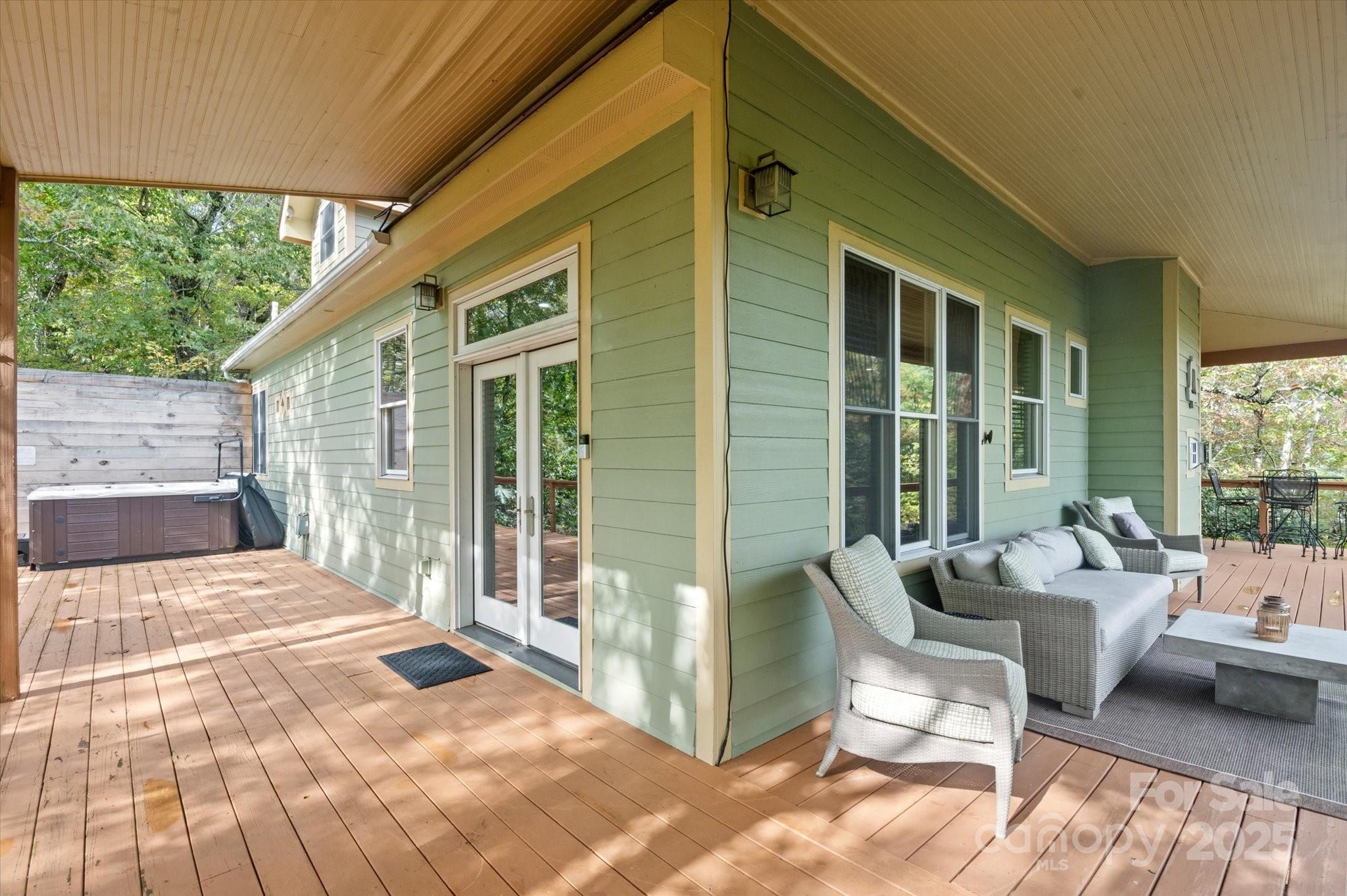 94 Davey Crockett Road — Fairview