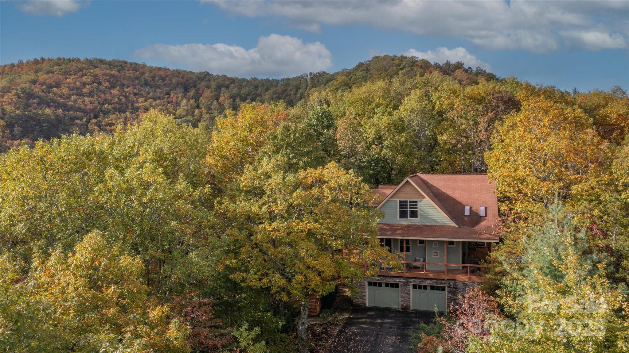 94 Davey Crockett Road — Fairview