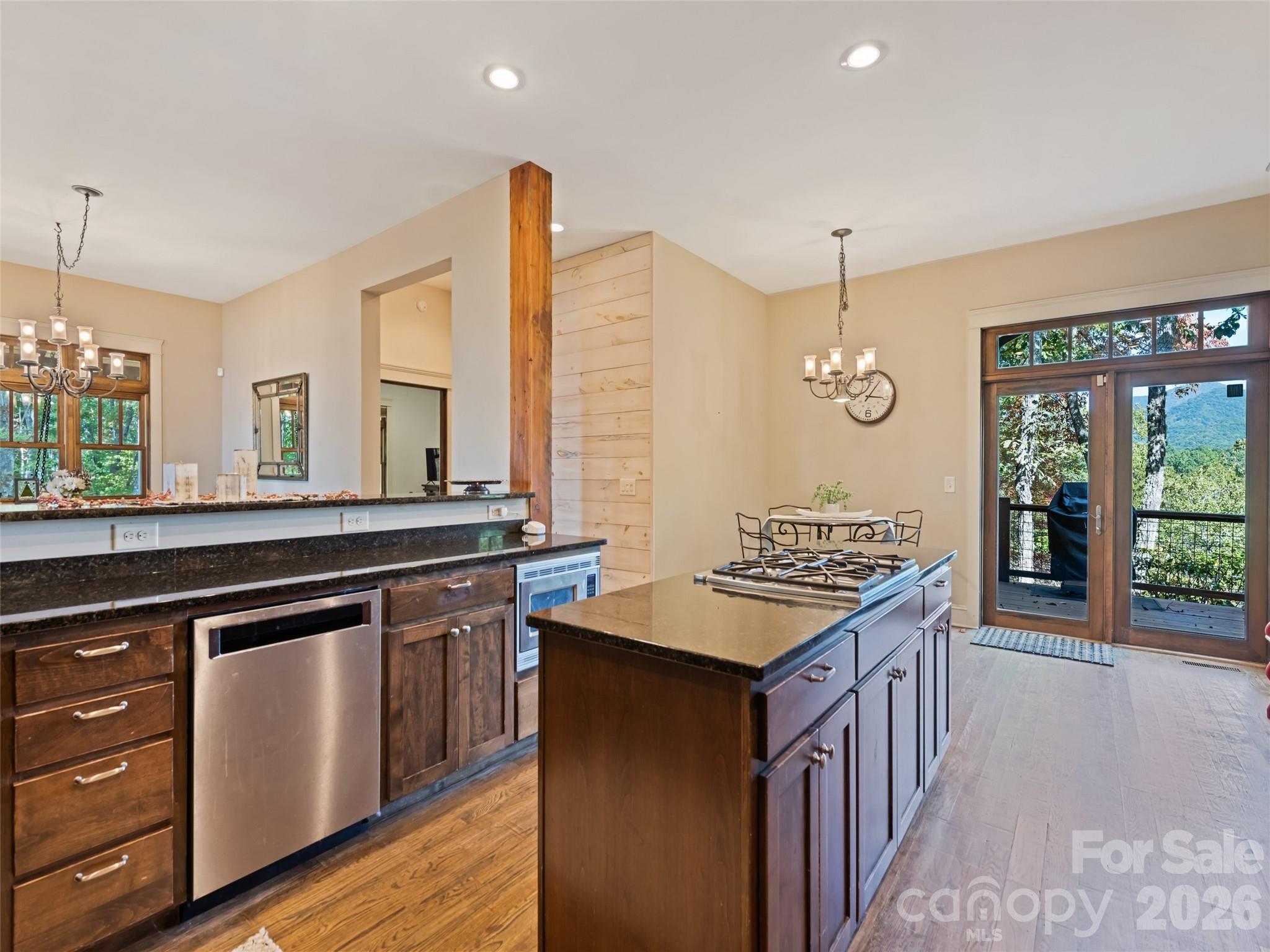 1635 Quest Ridge — Sylva