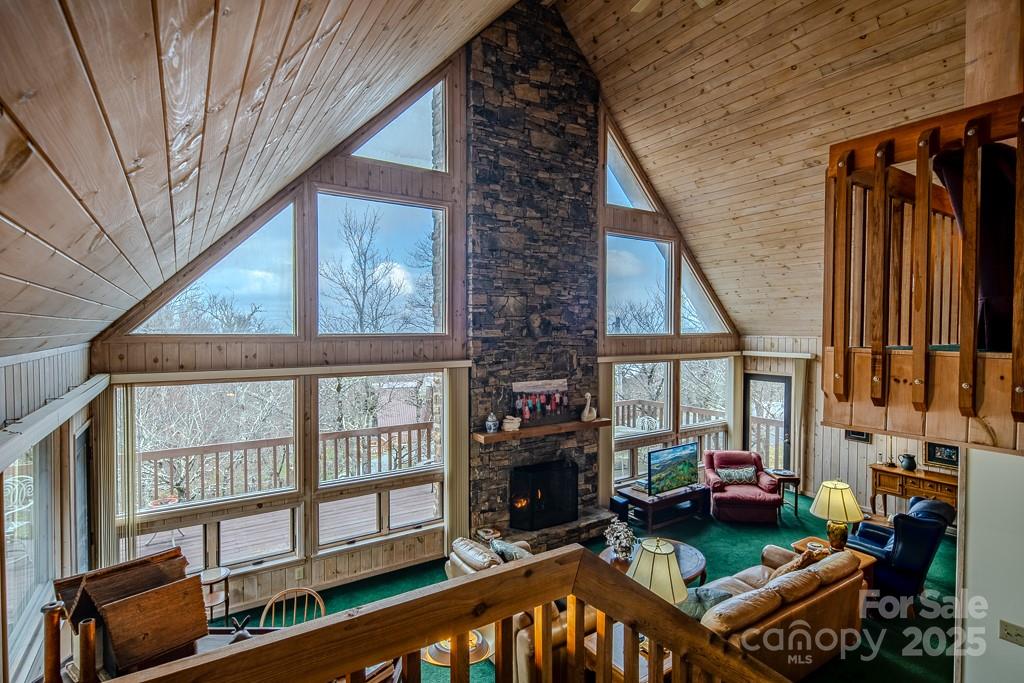 130 Skiway Circle — Beech Mountain