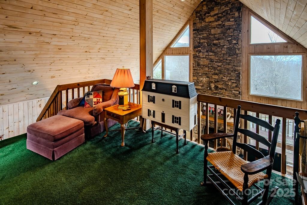 130 Skiway Circle — Beech Mountain