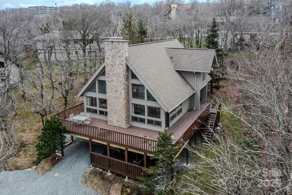 130 Skiway Circle — Beech Mountain