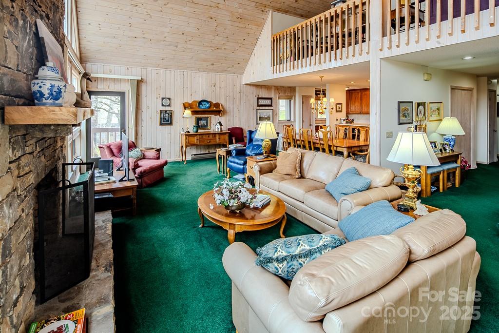 130 Skiway Circle — Beech Mountain