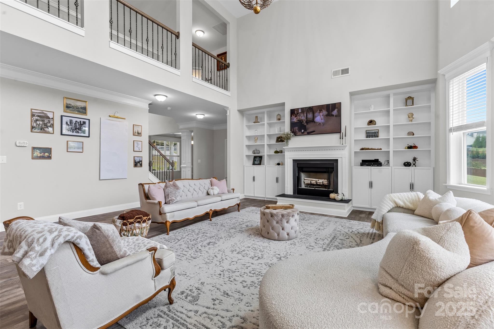 2633 Lakefront Drive — Belmont