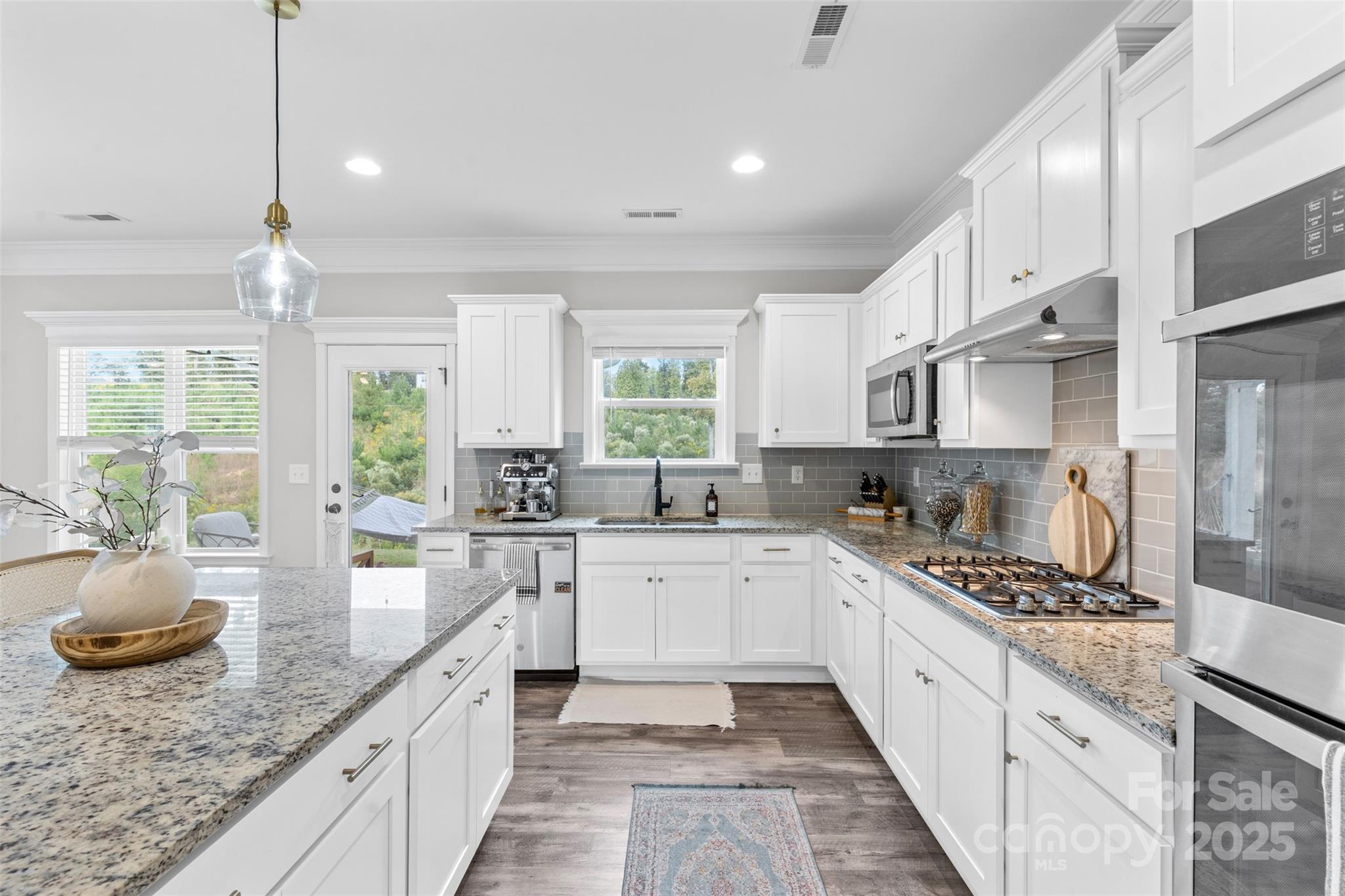2633 Lakefront Drive — Belmont