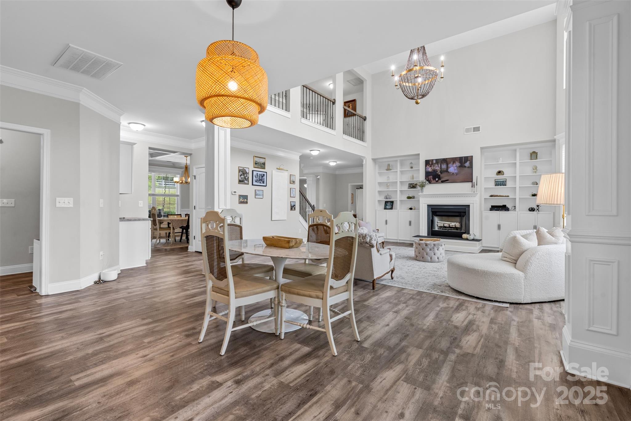 2633 Lakefront Drive — Belmont