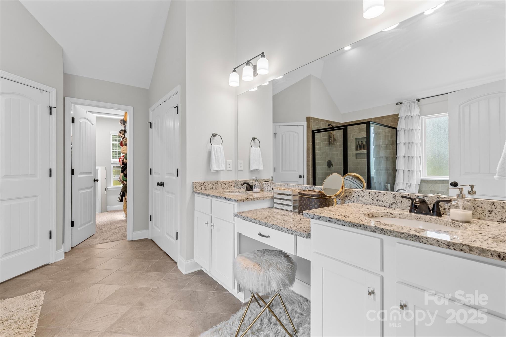 2633 Lakefront Drive — Belmont
