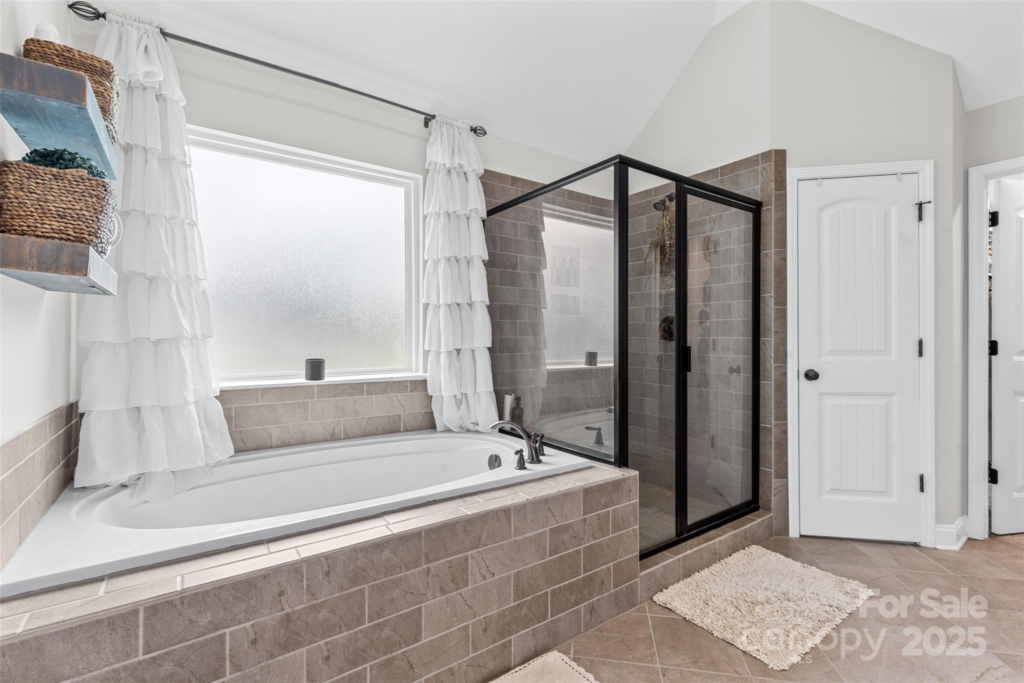2633 Lakefront Drive — Belmont