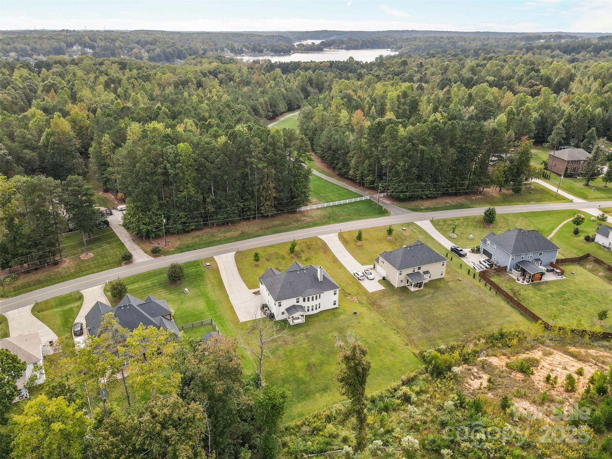 2633 Lakefront Drive — Belmont