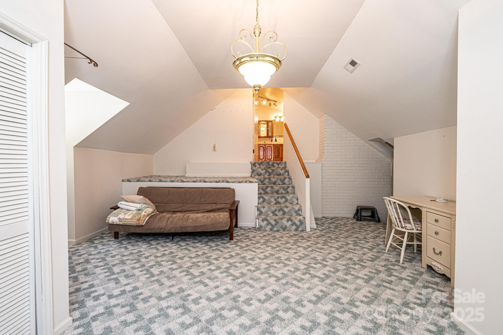 10 Riverview Circle — Granite Falls