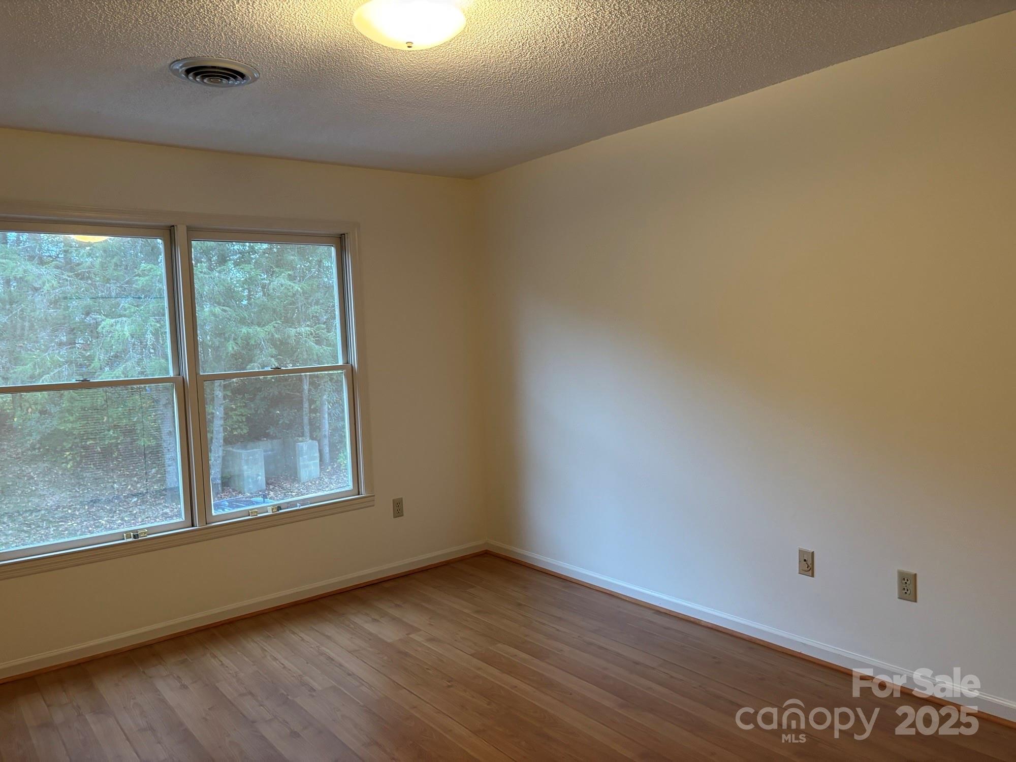 655 Overlook Drive #C — Spruce Pine