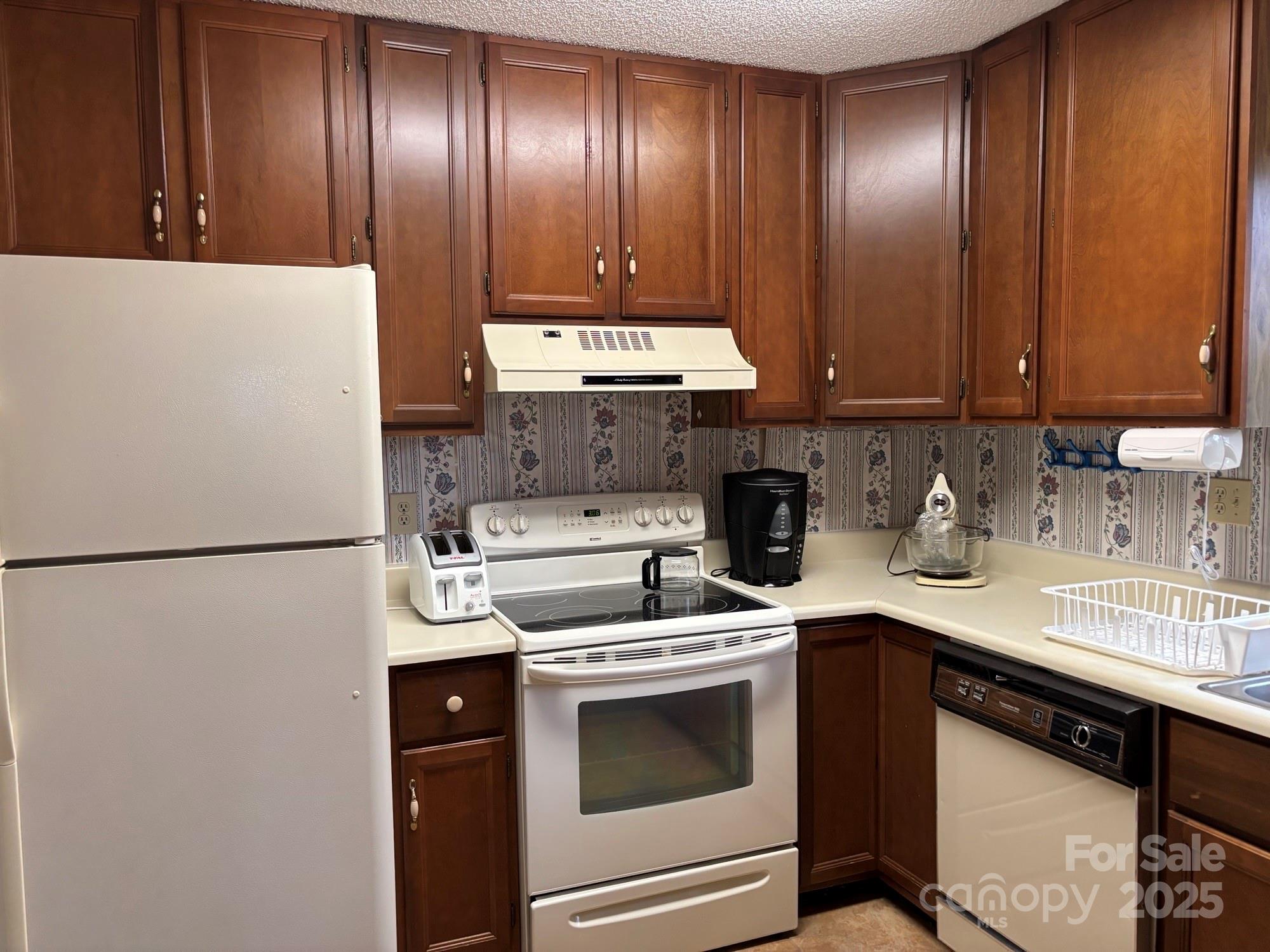 655 Overlook Drive #C — Spruce Pine
