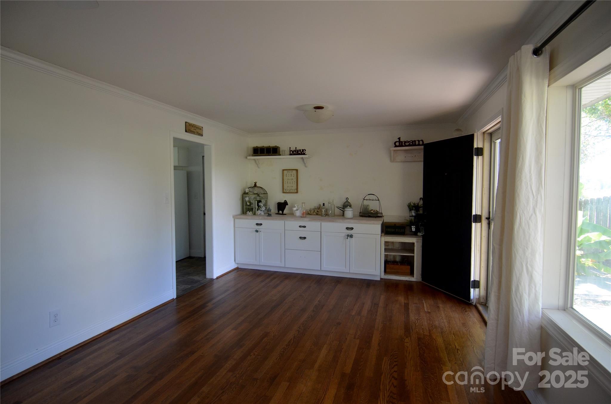 231 Stroud Street — Marion