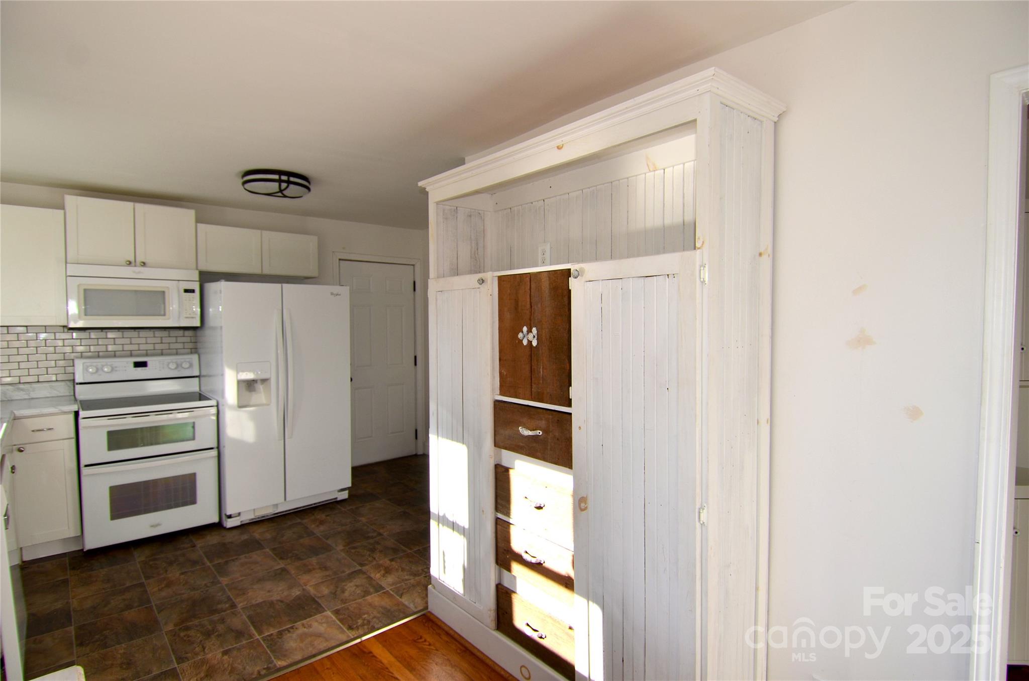 231 Stroud Street — Marion