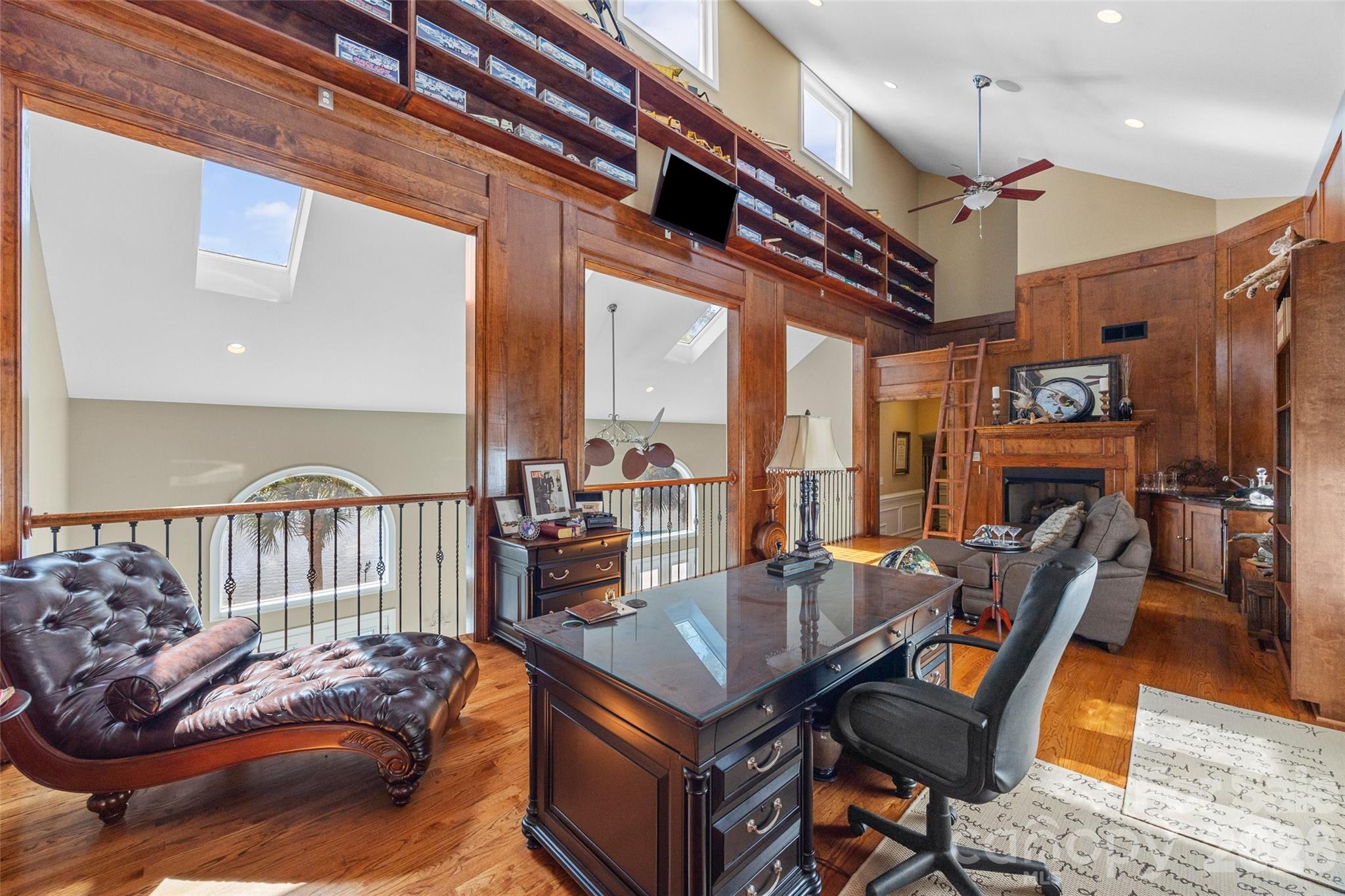 5650 Riverfront Road — Clover