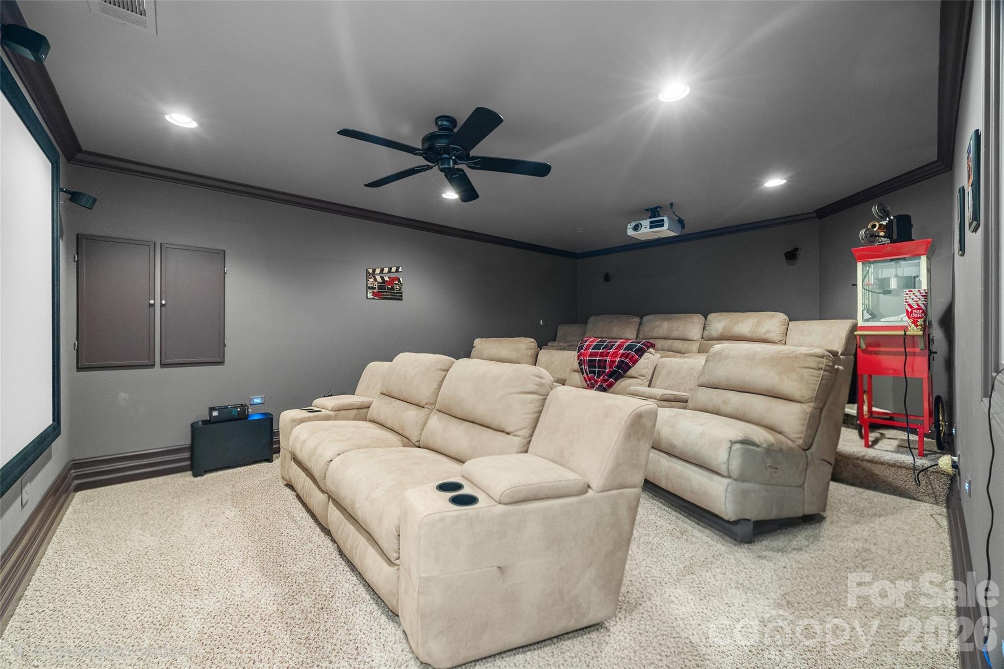 5650 Riverfront Road — Clover