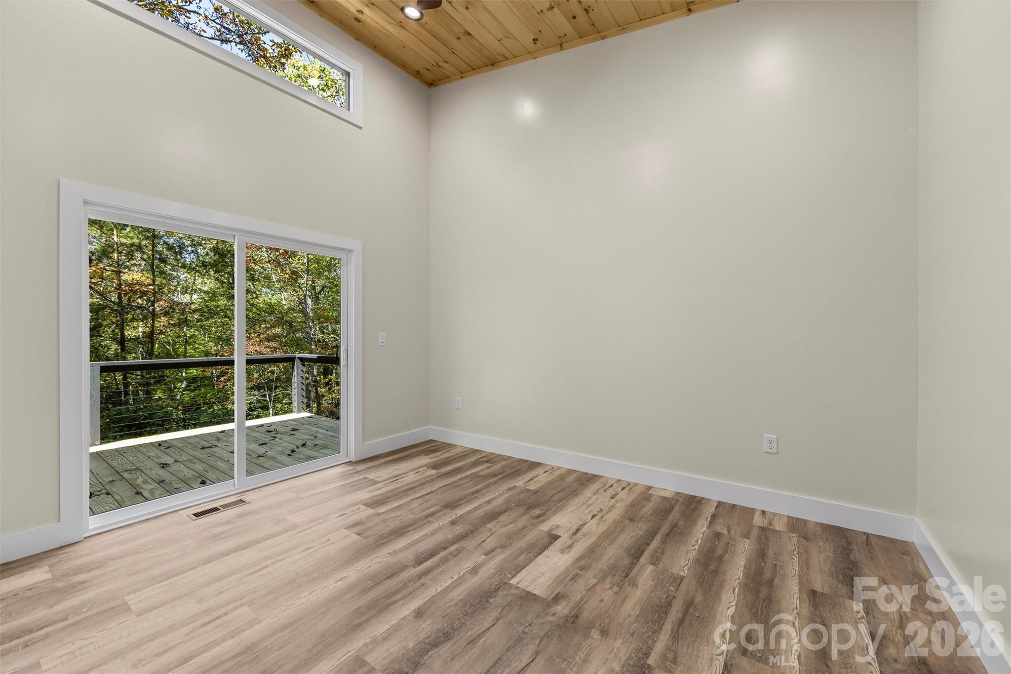 71 Mountain Trace Point — Bryson City