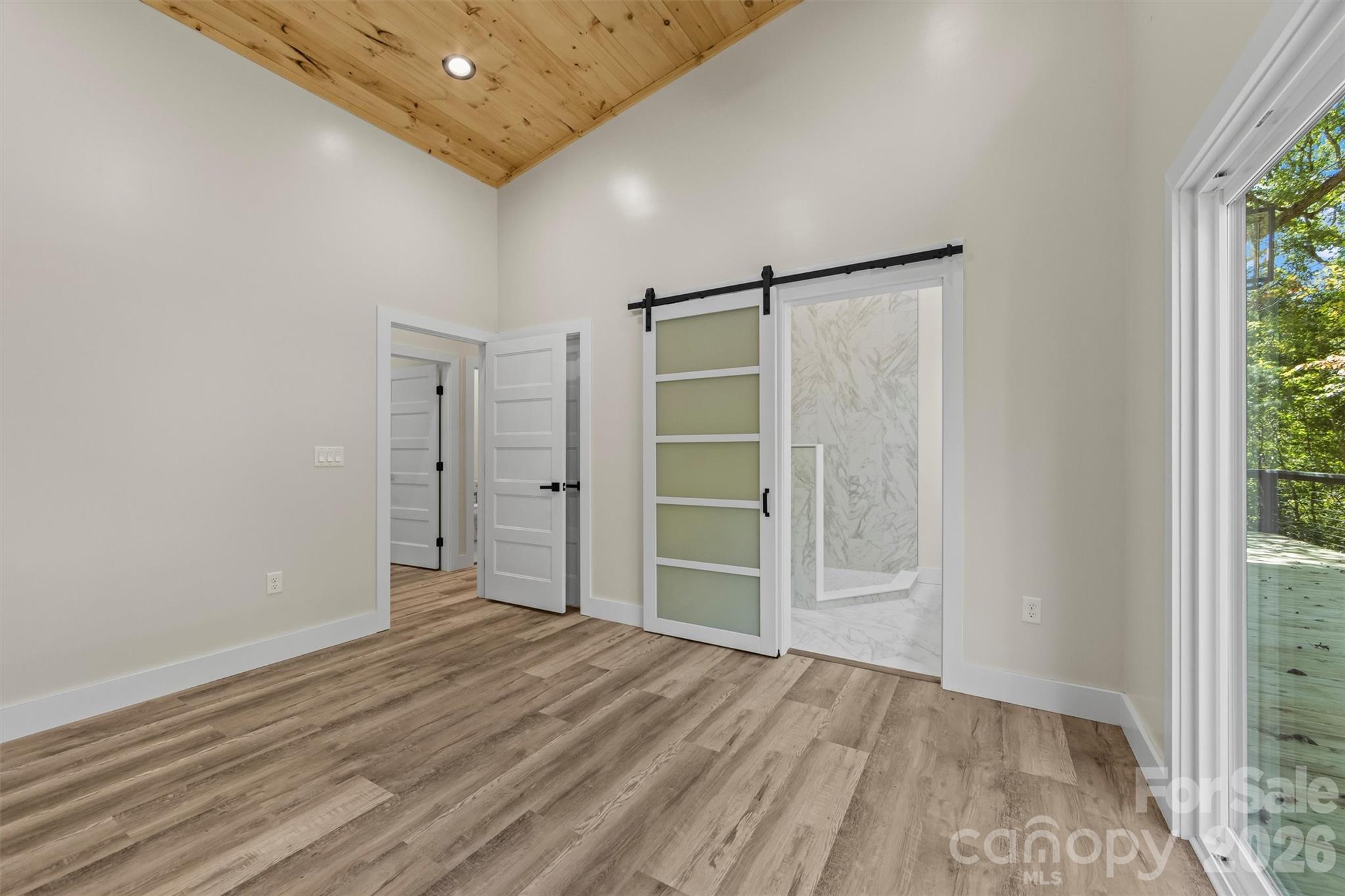 71 Mountain Trace Point — Bryson City