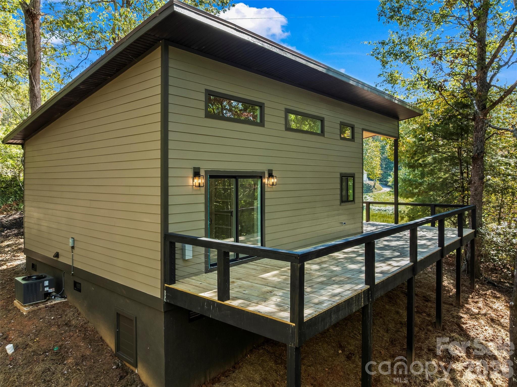 71 Mountain Trace Point — Bryson City