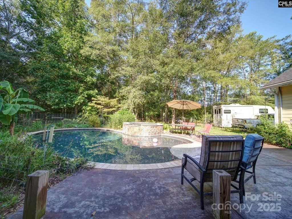 1239 John G Richards Road — Camden