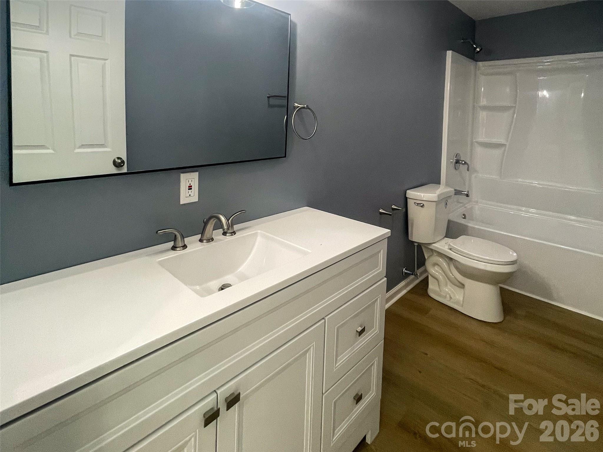 433 Clinton Avenue — Lancaster