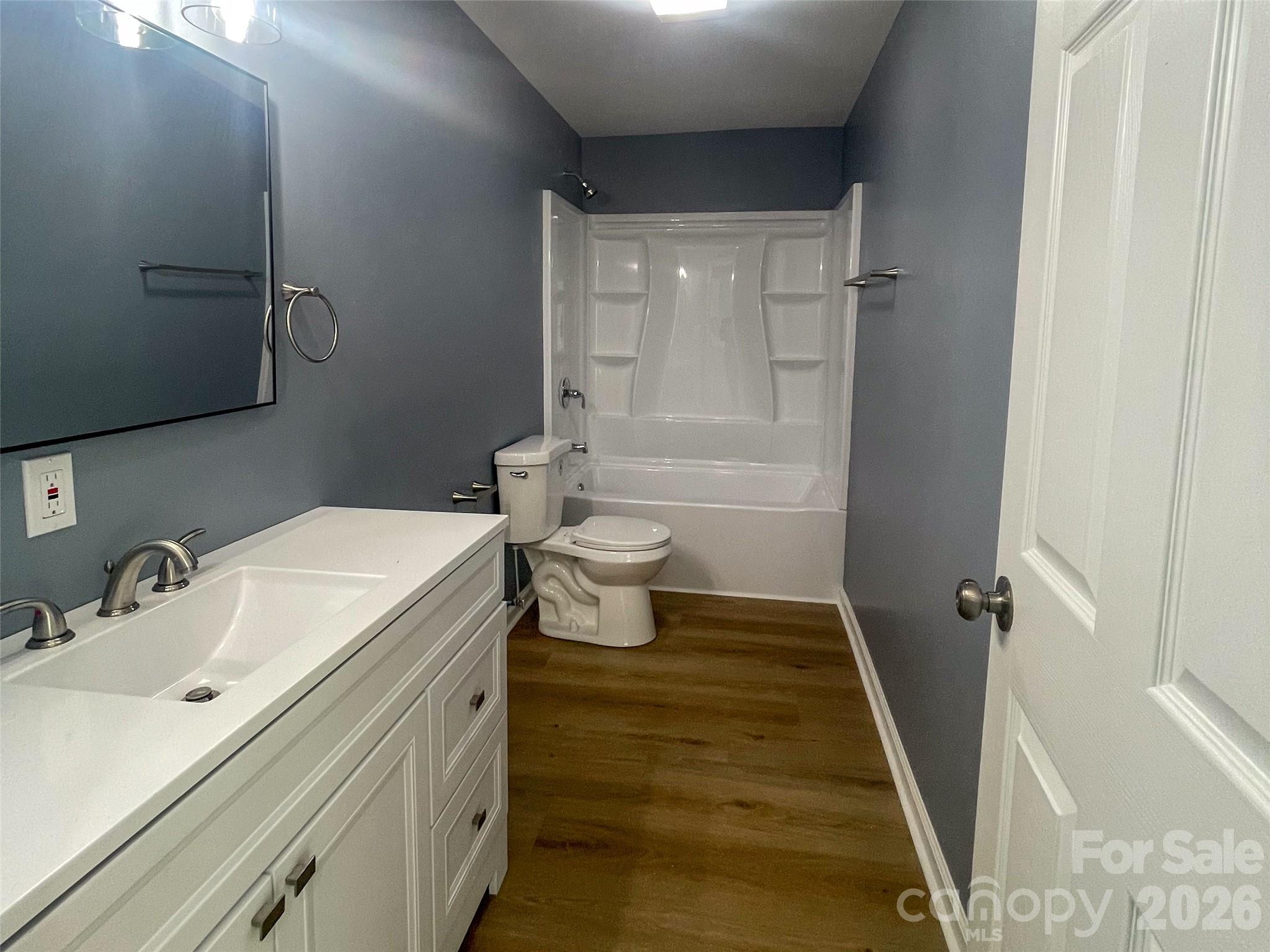 433 Clinton Avenue — Lancaster