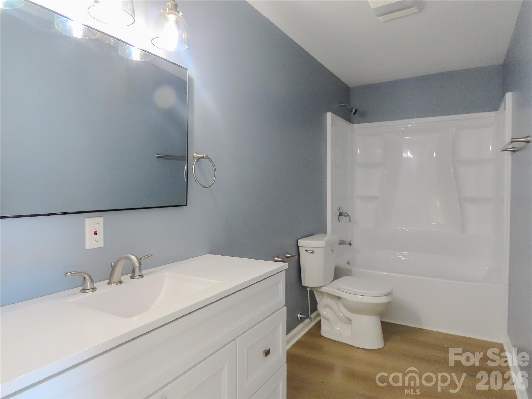 433 Clinton Avenue — Lancaster
