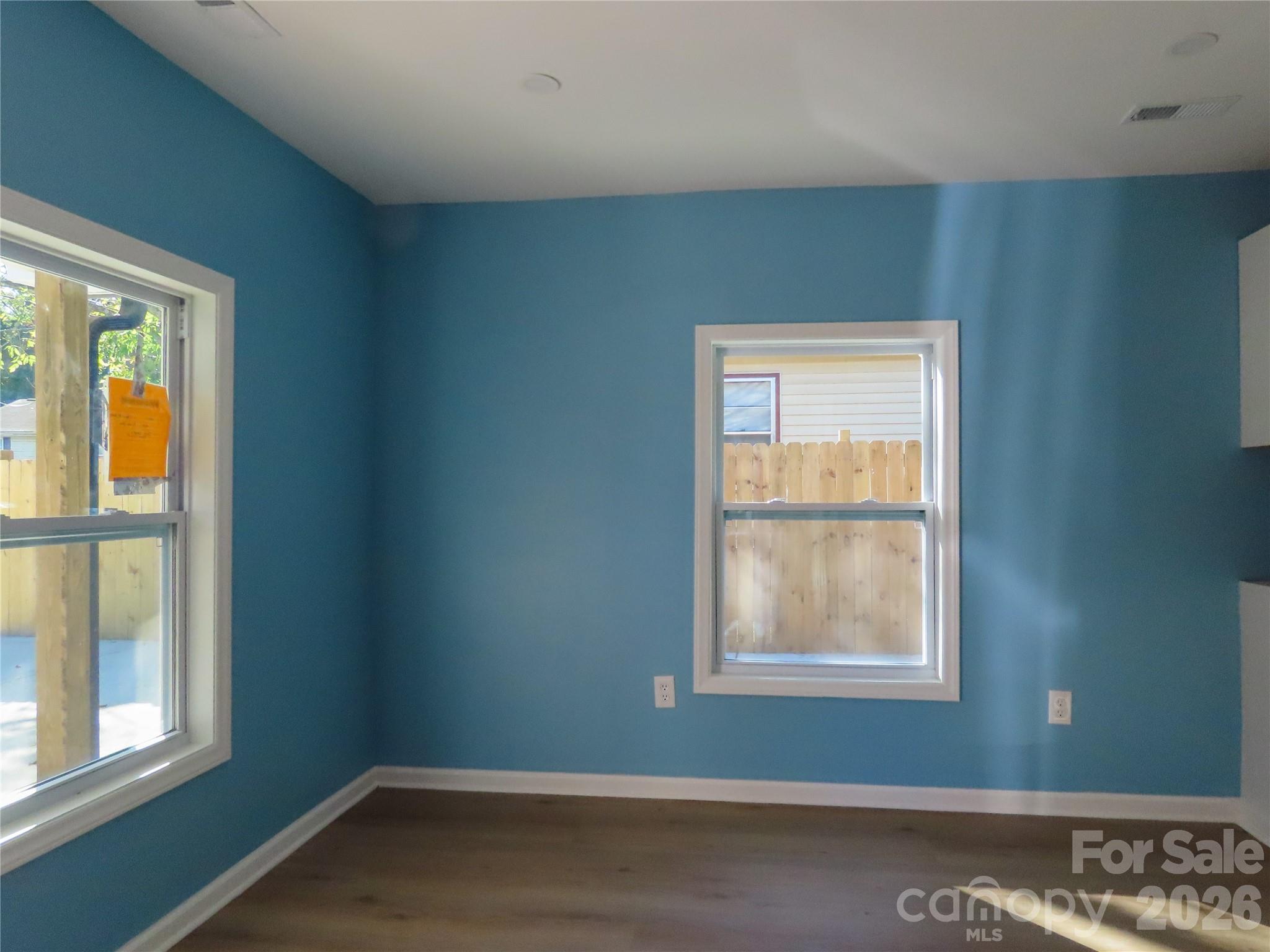 433 Clinton Avenue — Lancaster