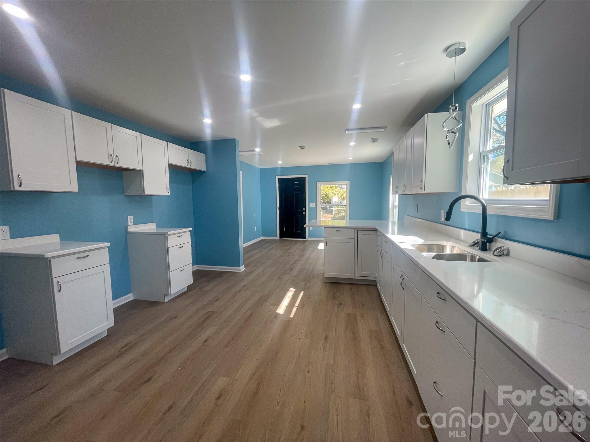 433 Clinton Avenue — Lancaster