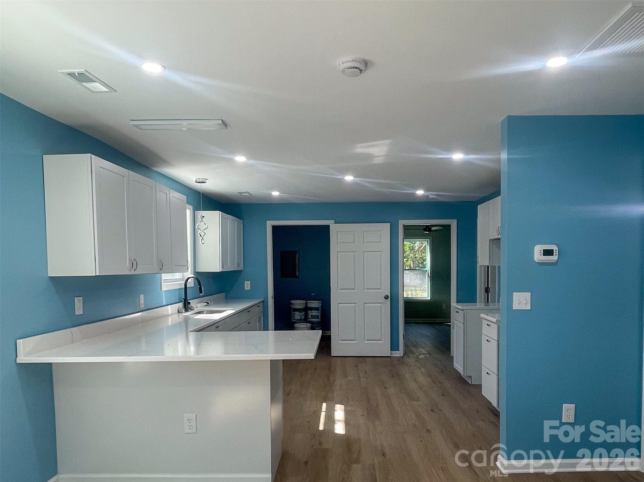 433 Clinton Avenue — Lancaster