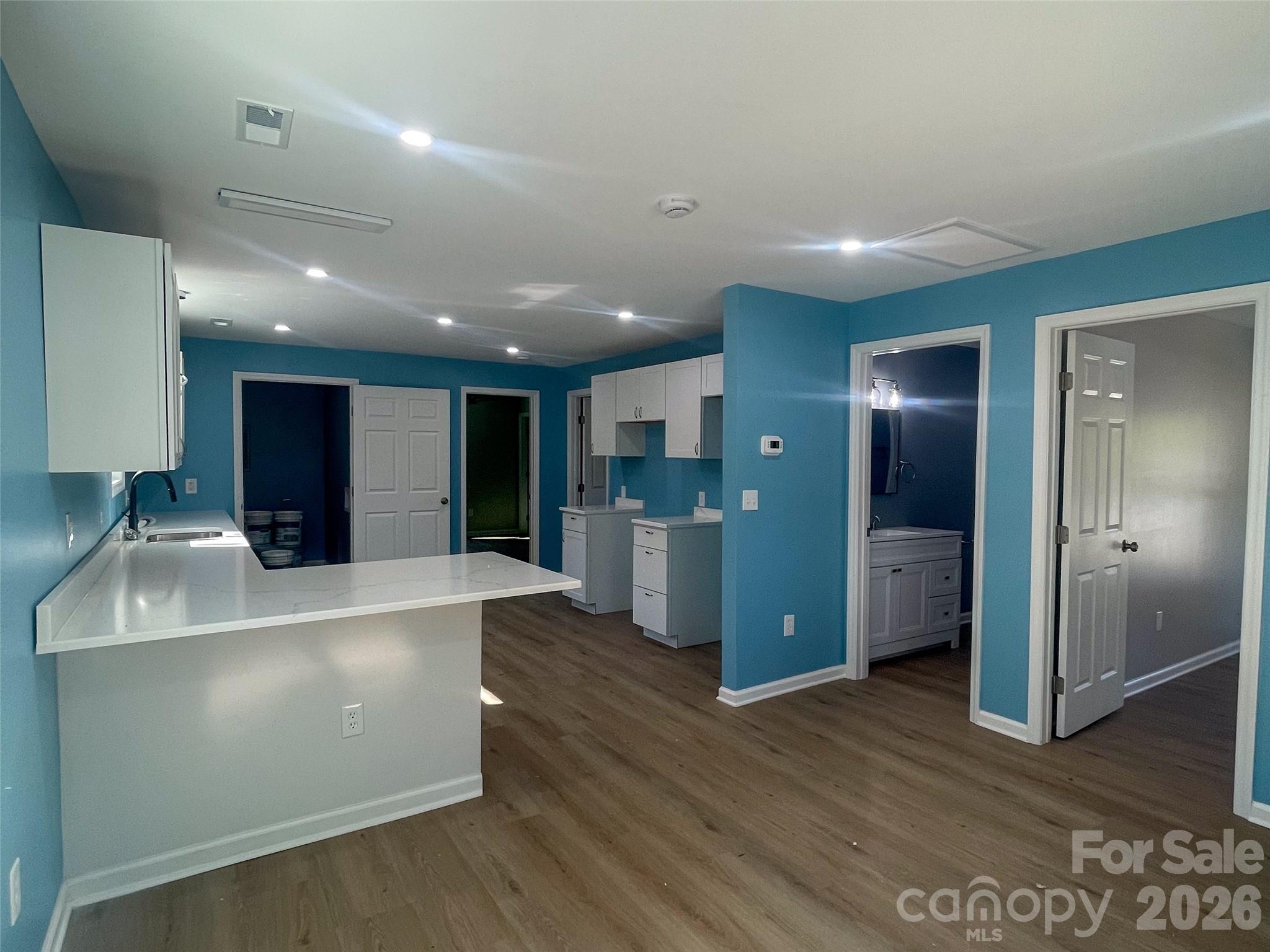 433 Clinton Avenue — Lancaster