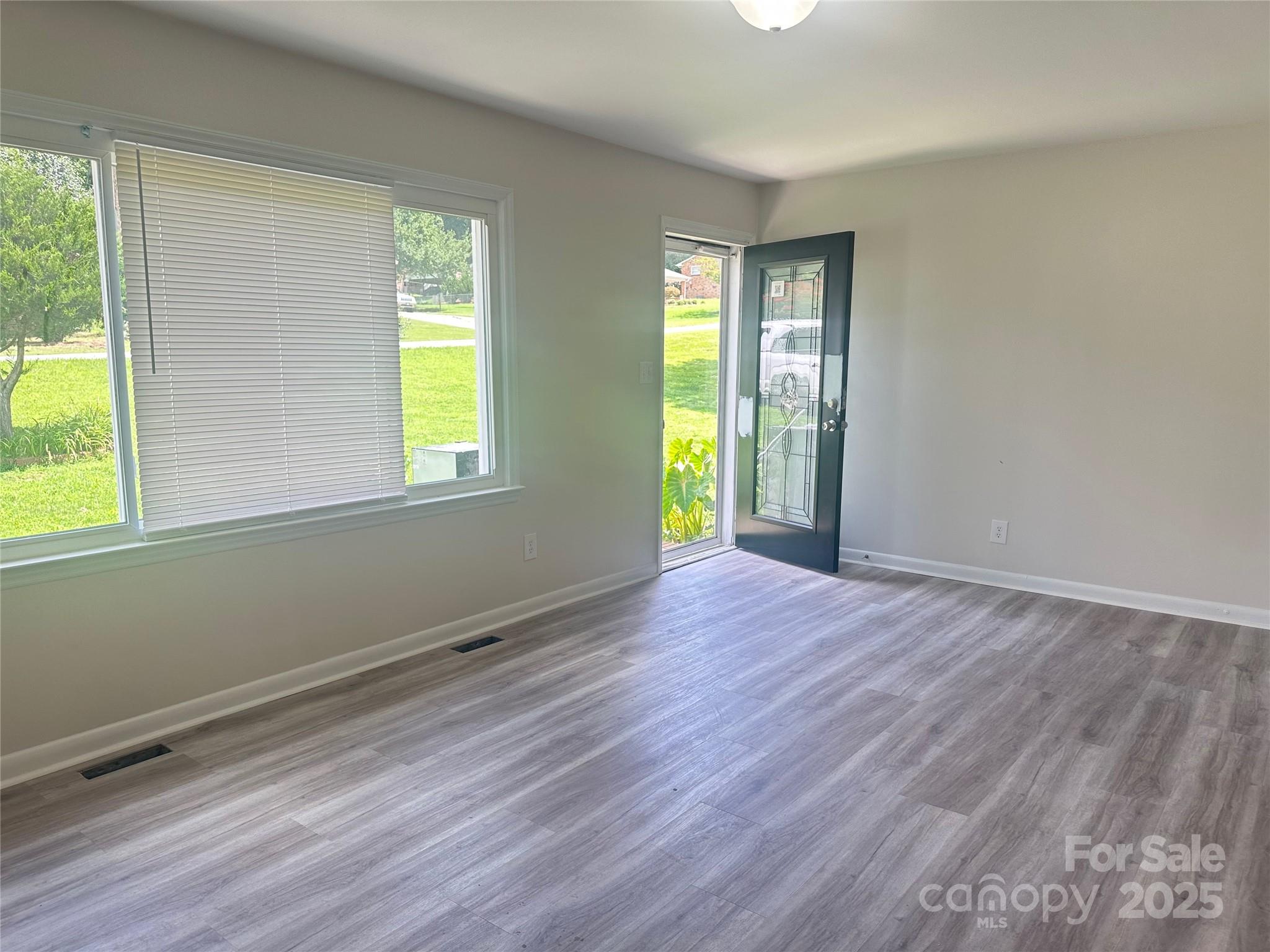 2021 Hollandale Drive — Gastonia