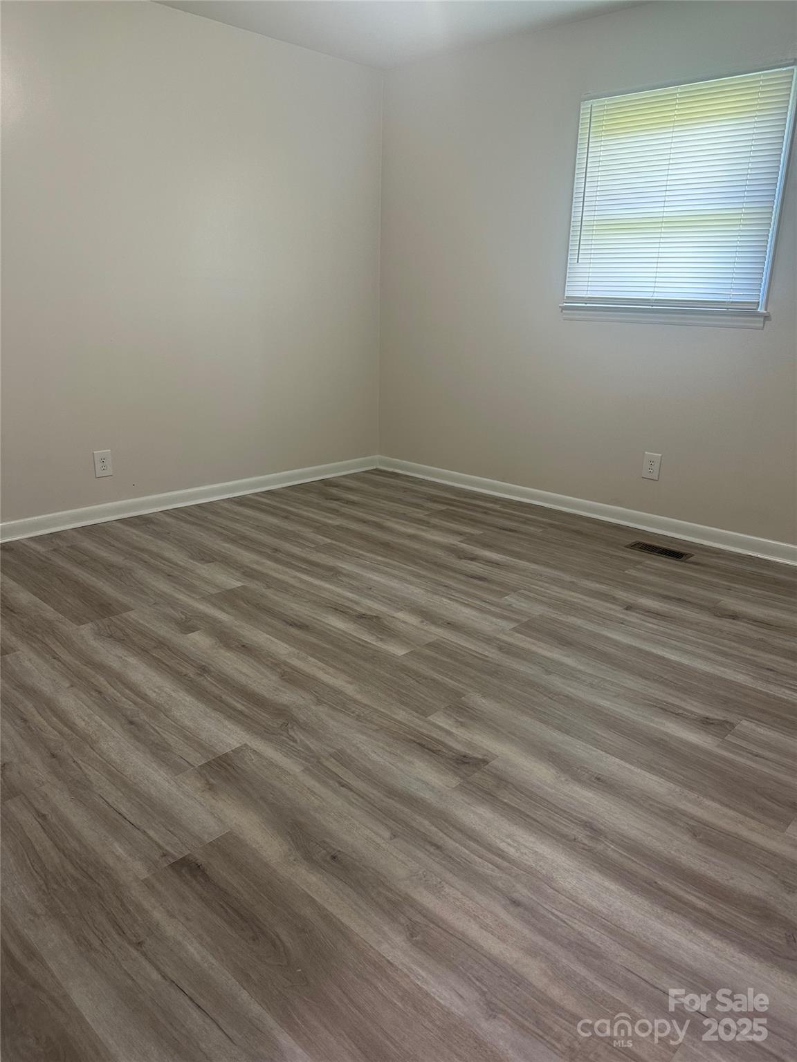 2021 Hollandale Drive — Gastonia