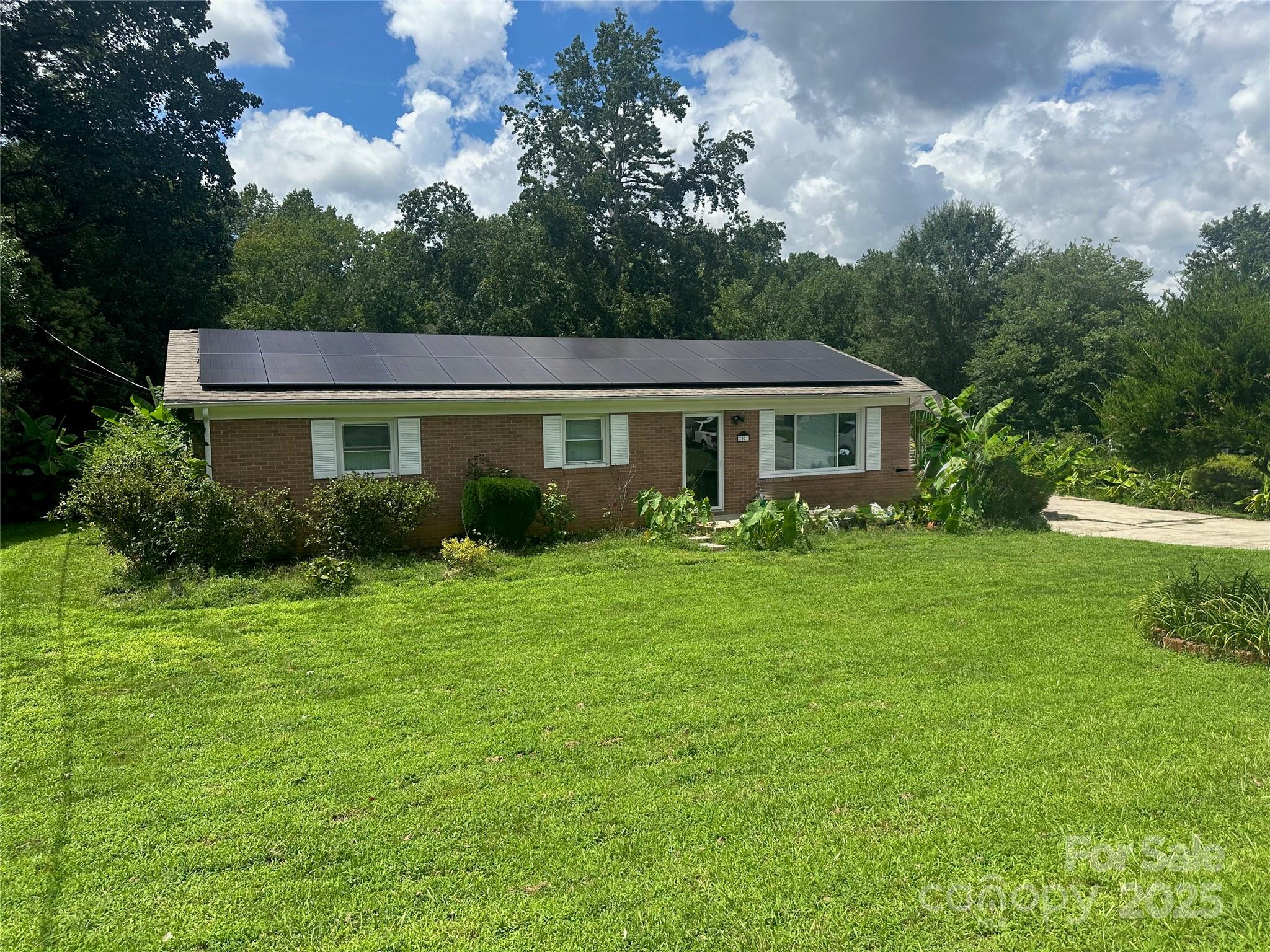 2021 Hollandale Drive — Gastonia
