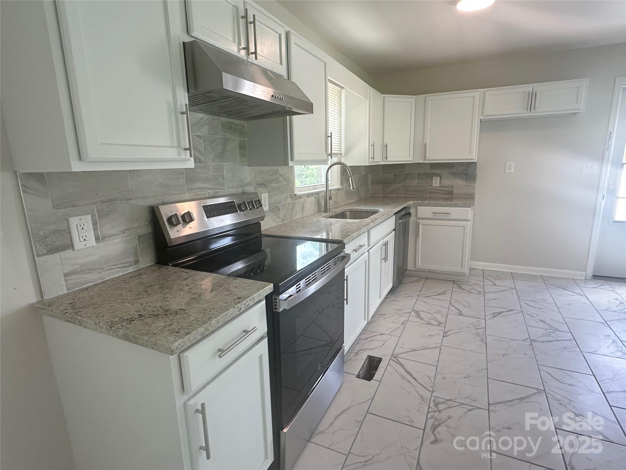 2021 Hollandale Drive — Gastonia