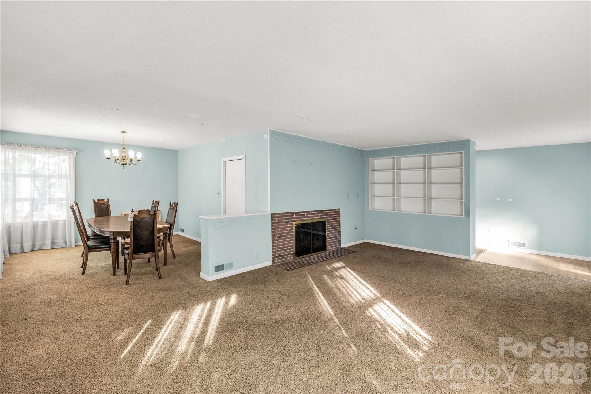 406 N Pine Street — Lancaster