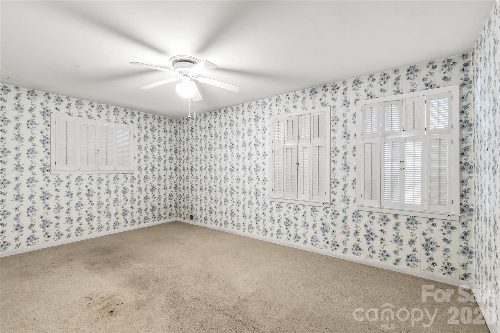 406 N Pine Street — Lancaster
