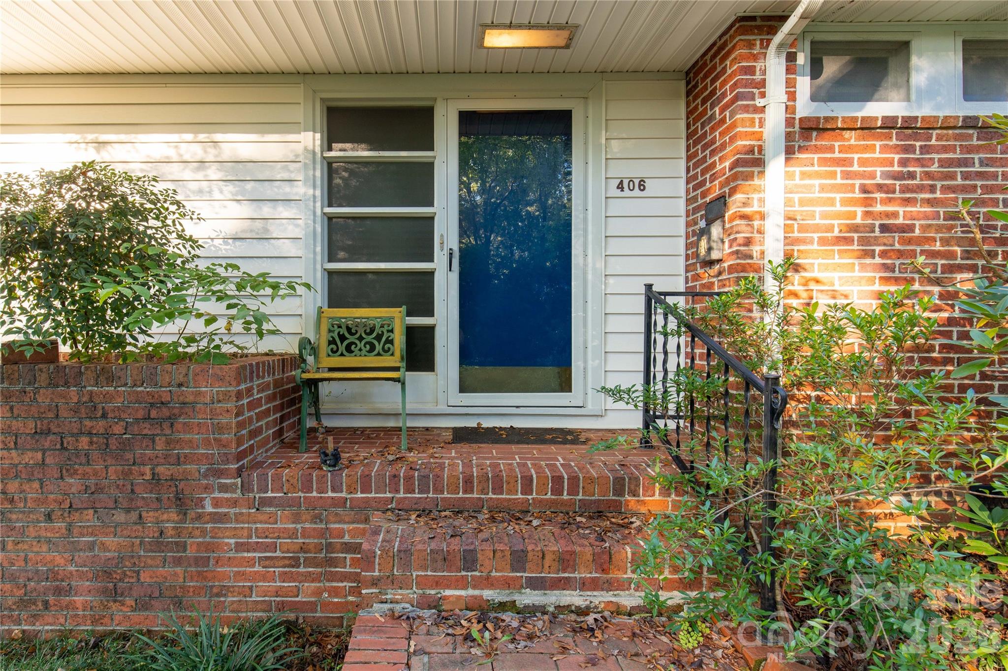 406 N Pine Street — Lancaster