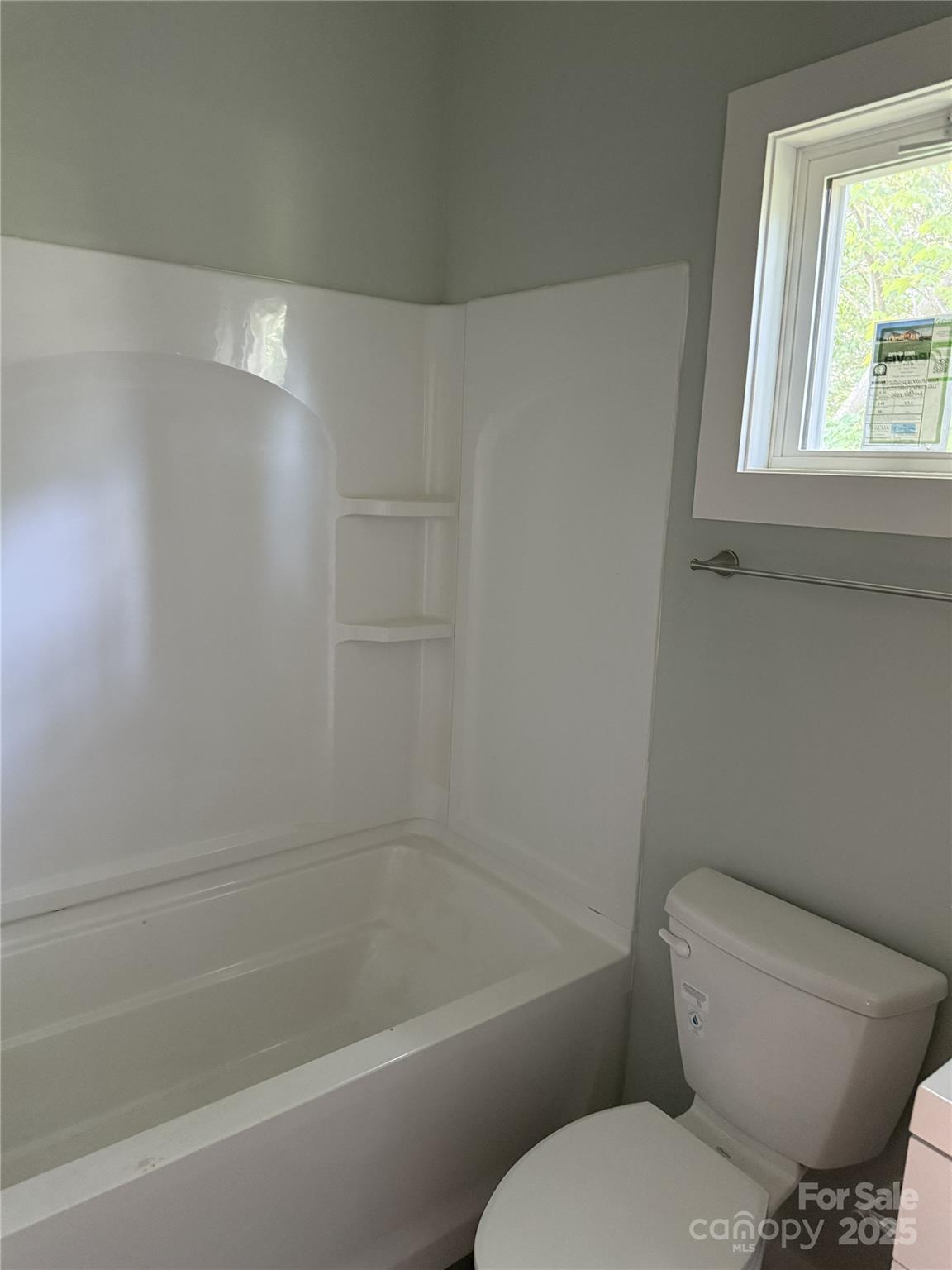 1 Freeport Lane — Asheville