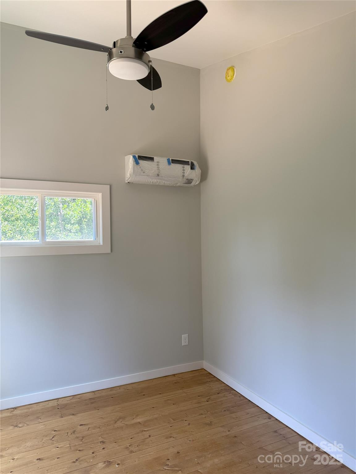 1 Freeport Lane — Asheville