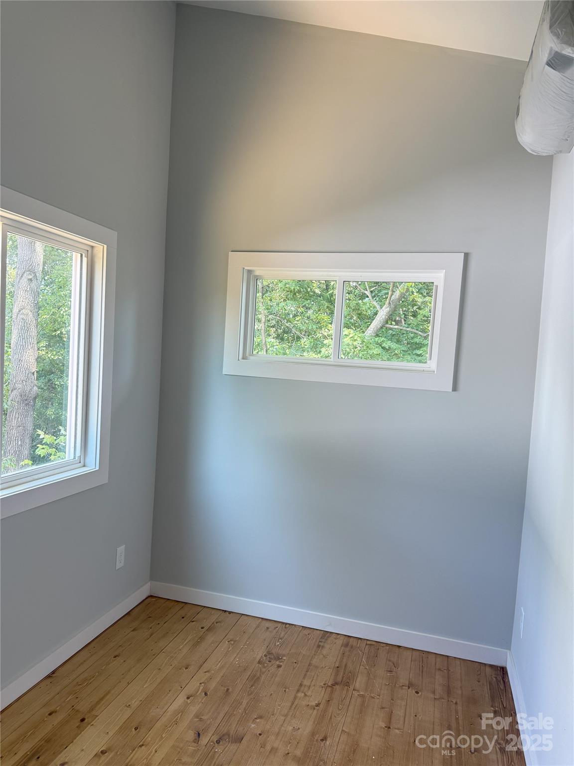 1 Freeport Lane — Asheville